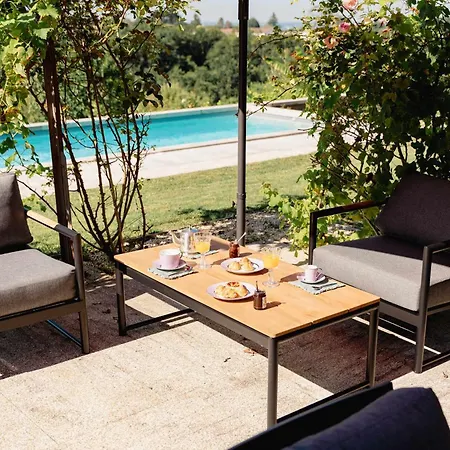 بيت ريفي Domaine De La Peyrine - Huppe Carignan-de-Bordeaux